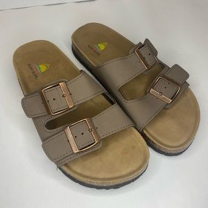 Maui Island sandals with buckles